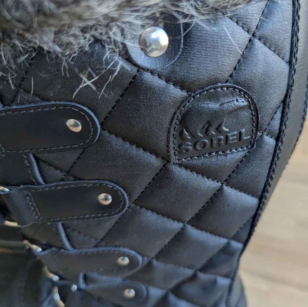 Sorel Women's Black Tofino II LL1846-011 Quilted Faux Fur Winter Boots Sz US 7.5
